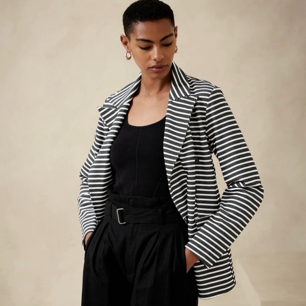 Banana Republic Black & White Pique Striped Knit Blazer Jacket